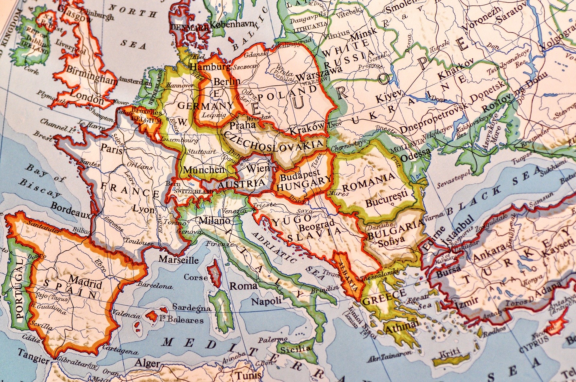 Map of Western and Eastern Europe